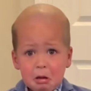 Meet your Posher, Dominic